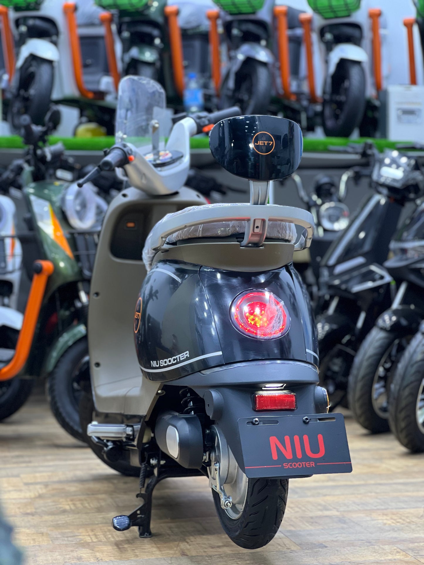 Jet 7 scooter