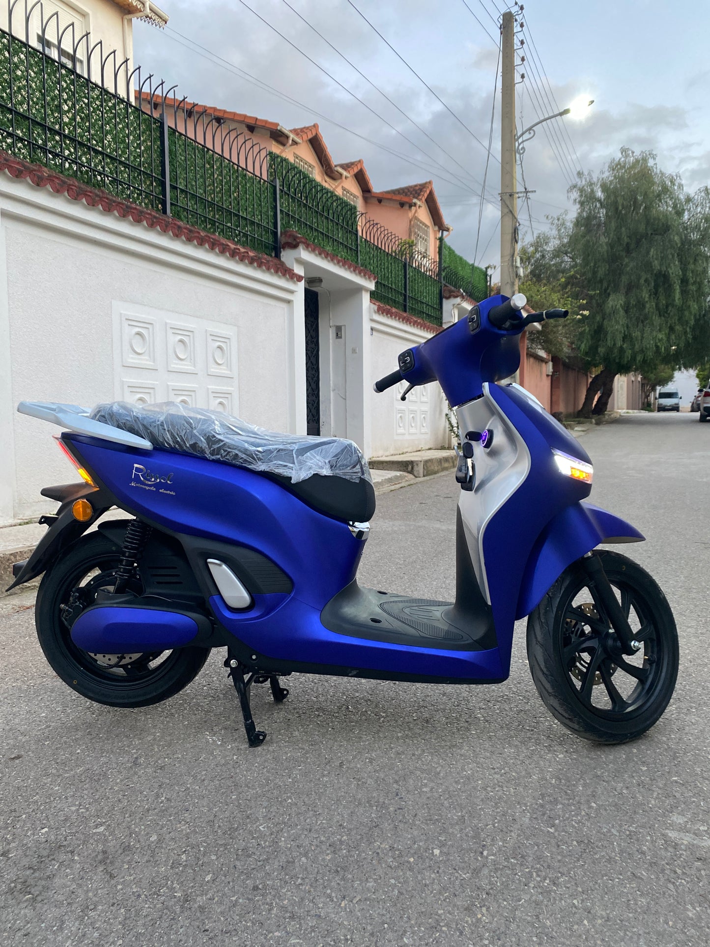 Moto électrique c4
