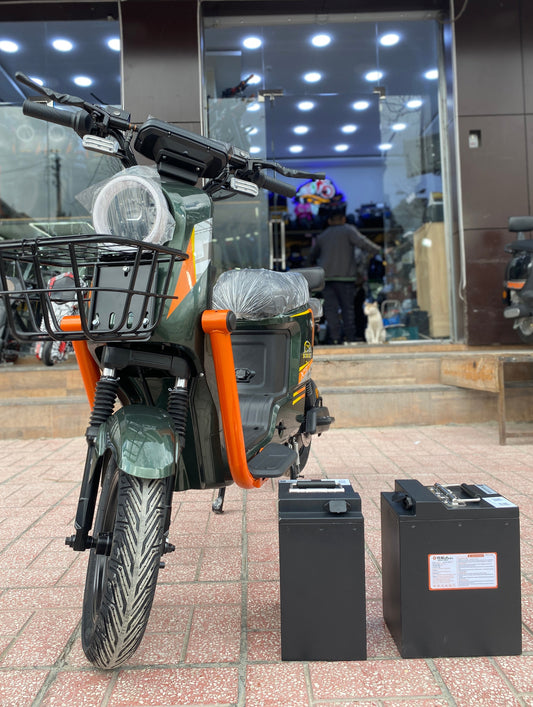 (Lithium ) Scoozer x9 1200w