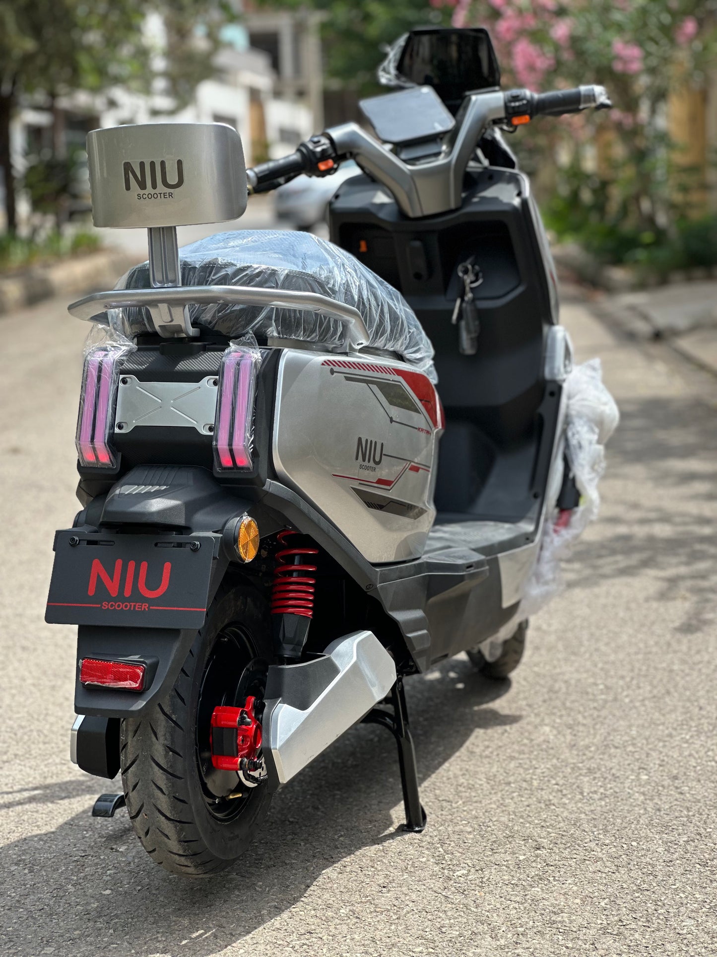 Niu 4a4