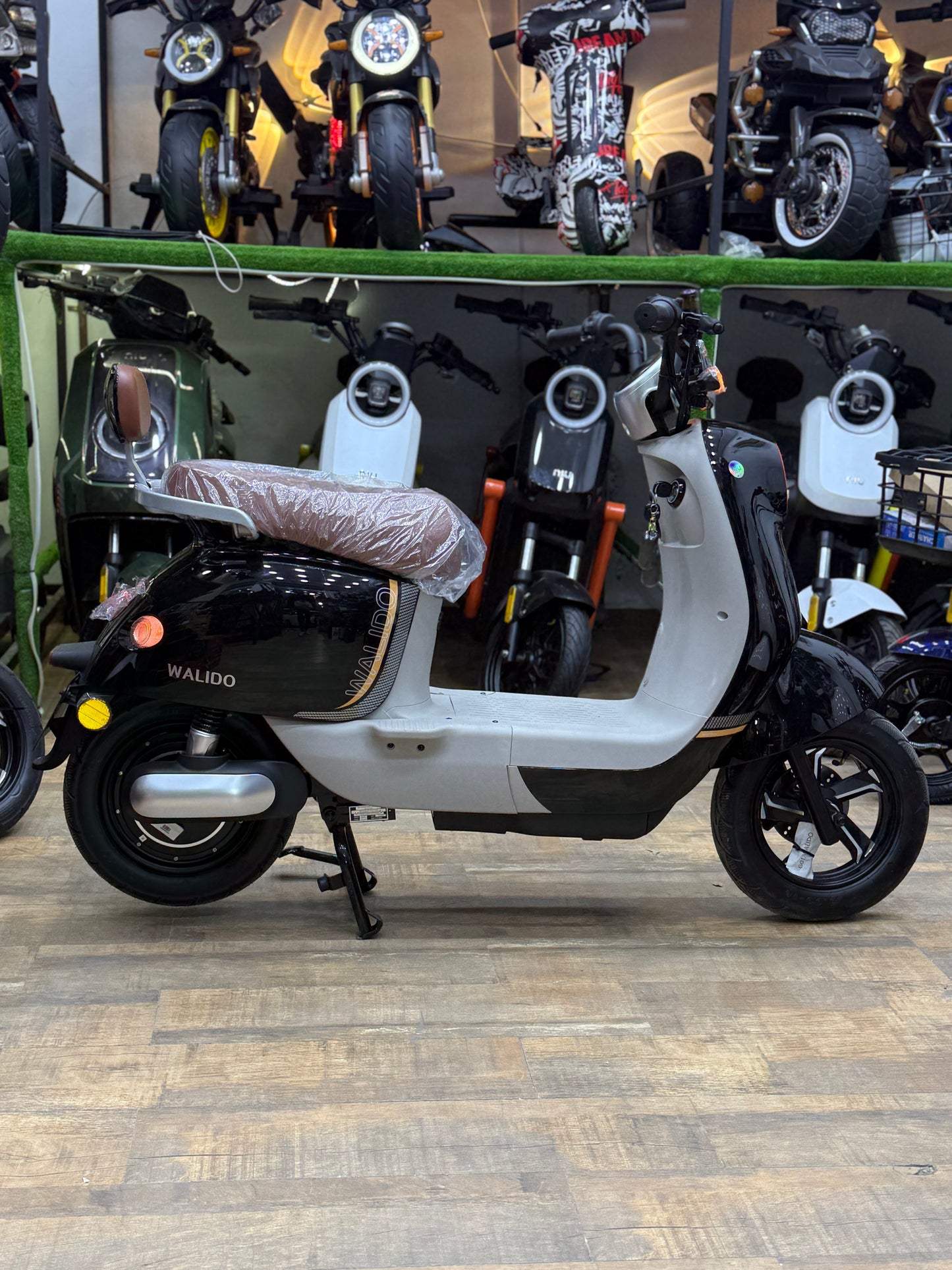 Scooter Niu Walido
