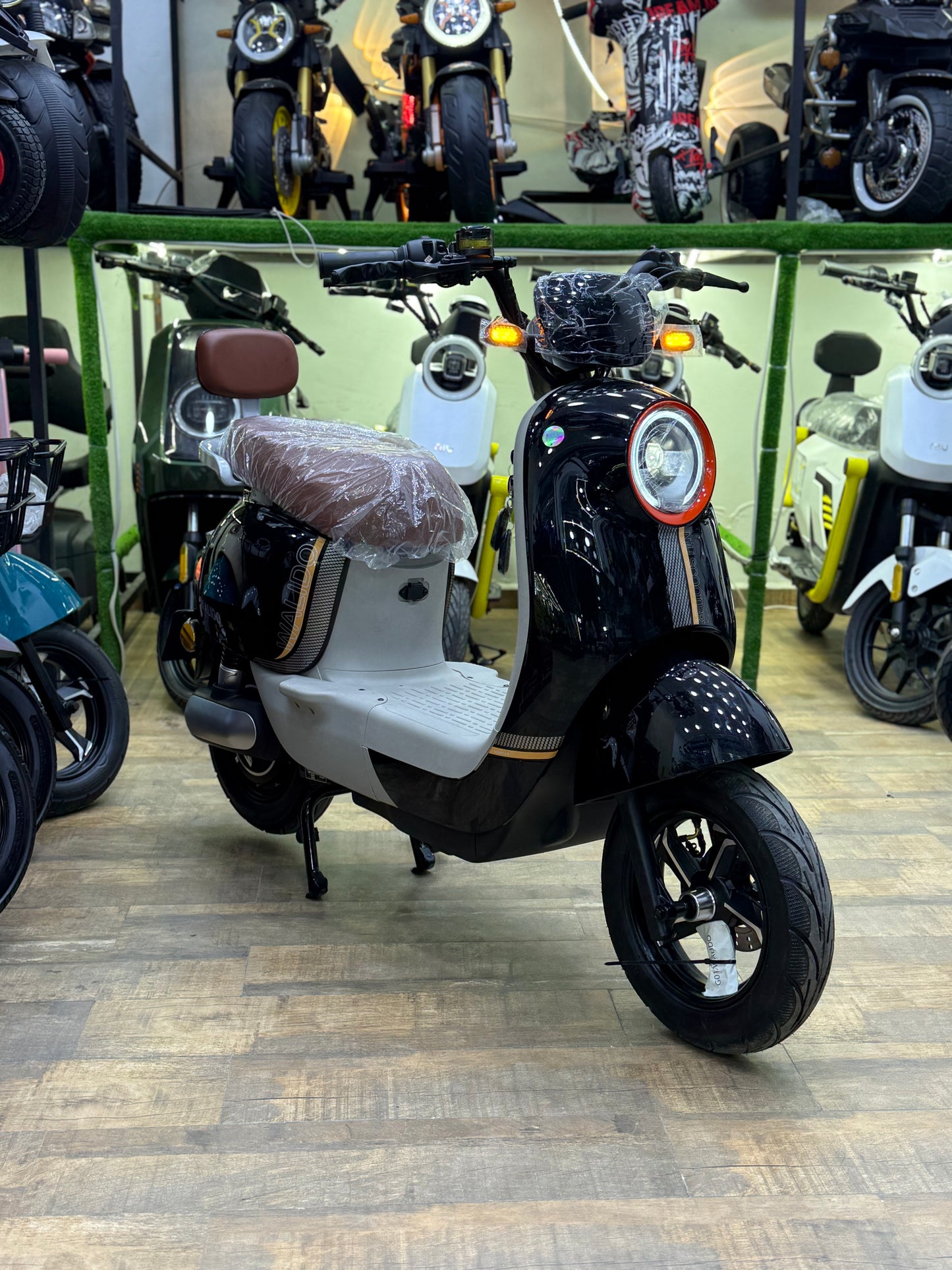 Scooter Niu Walido