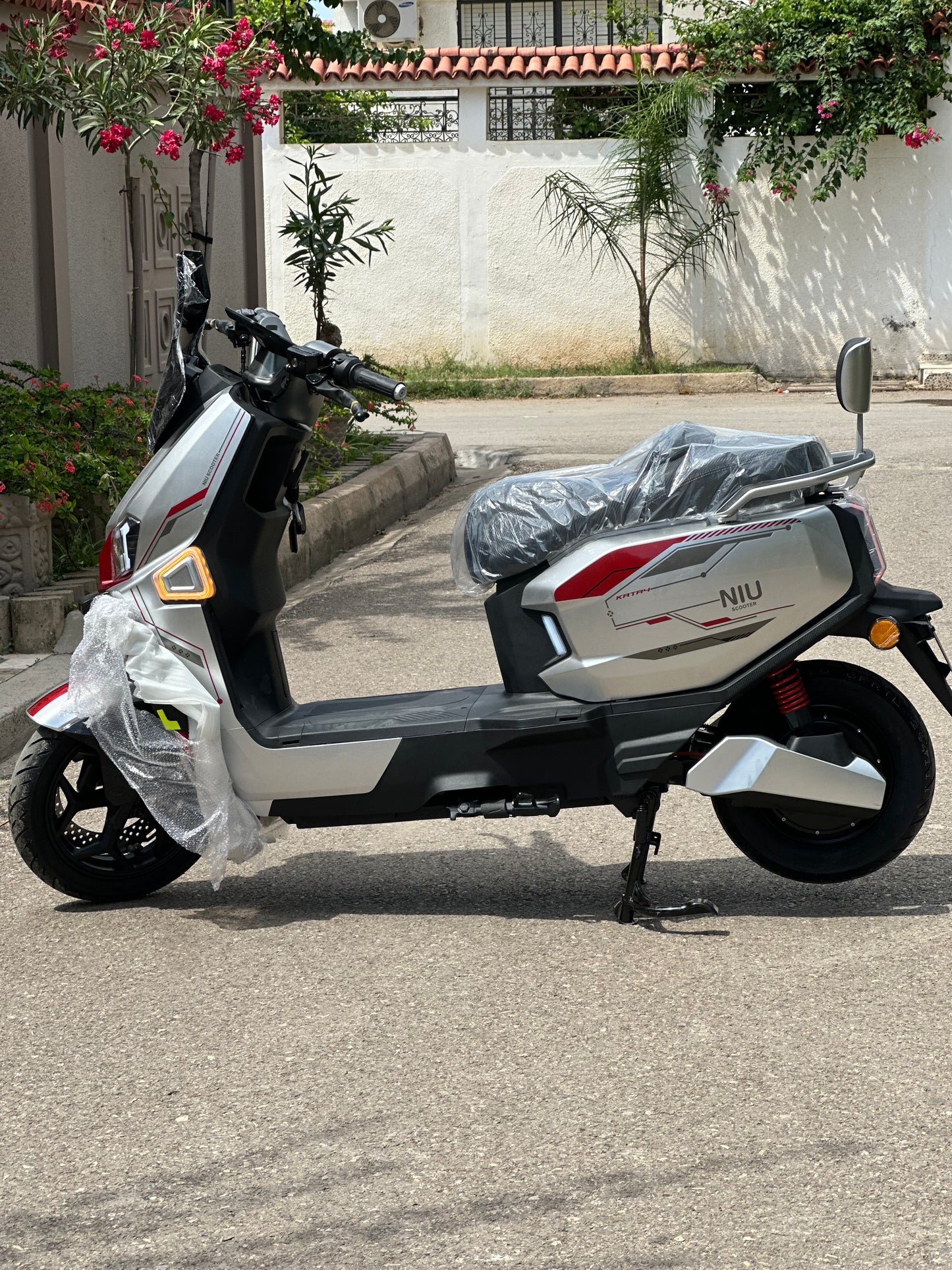 Niu 4a4