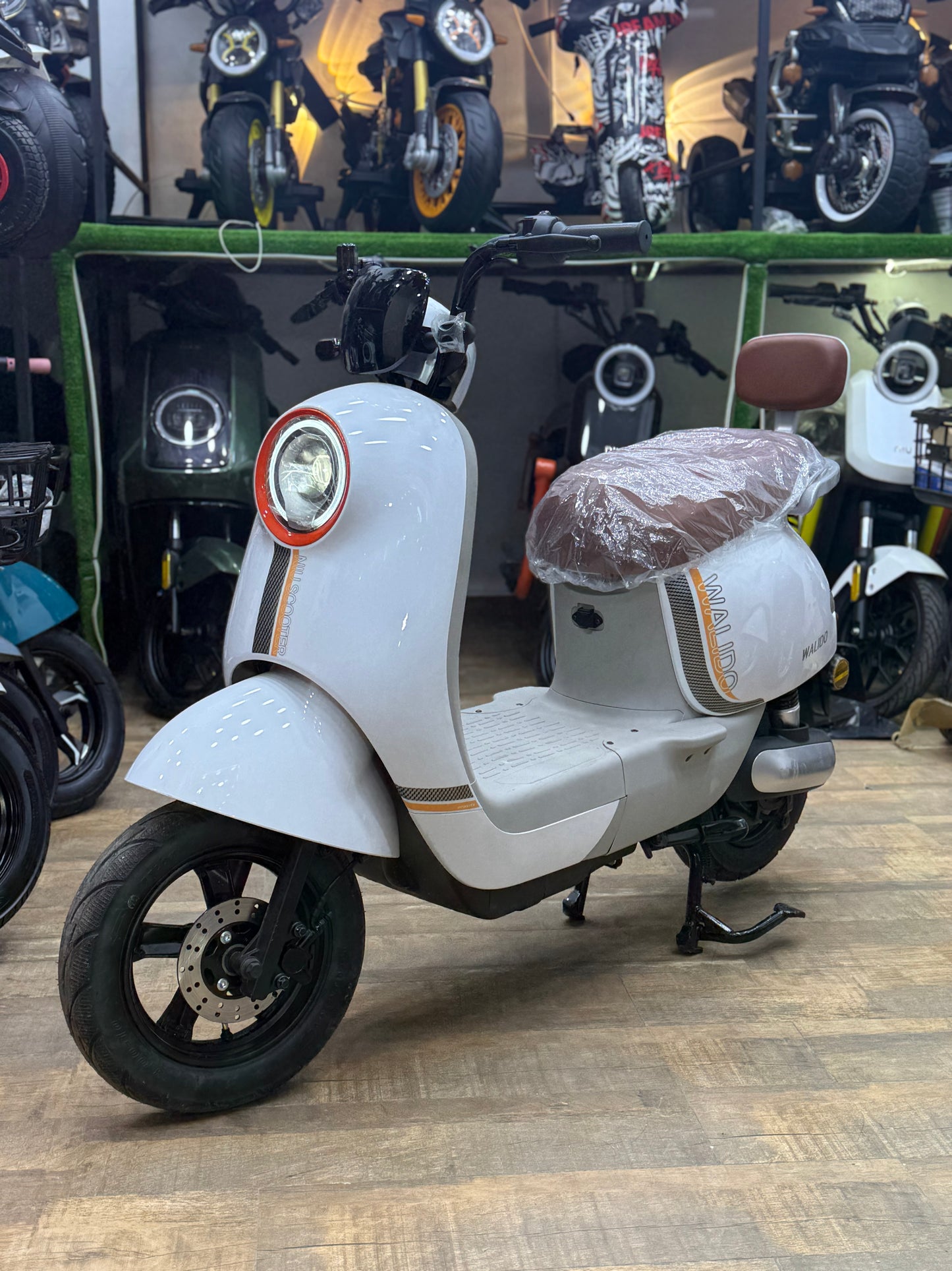 Scooter Niu Walido