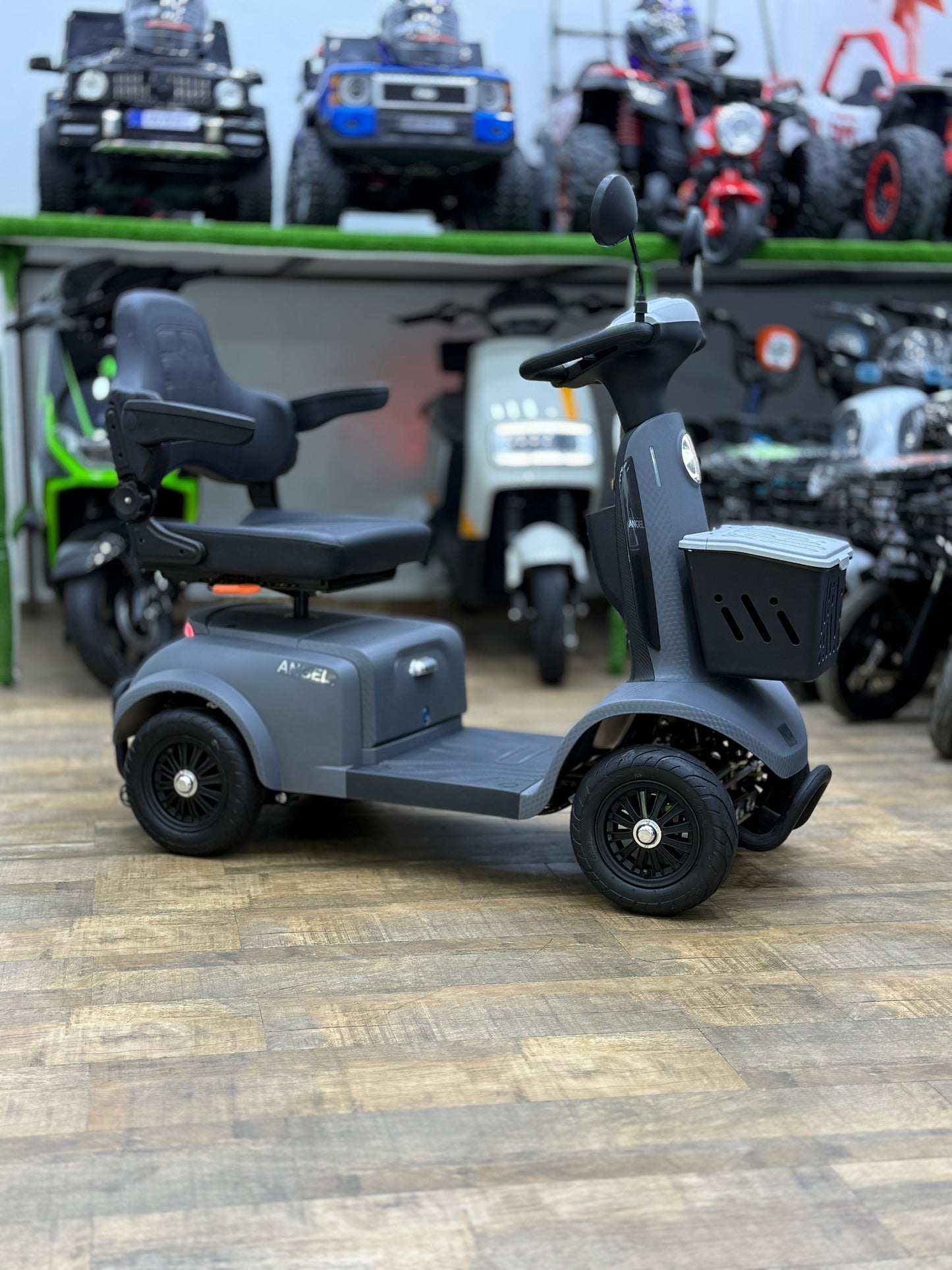 NIU SCOOTER