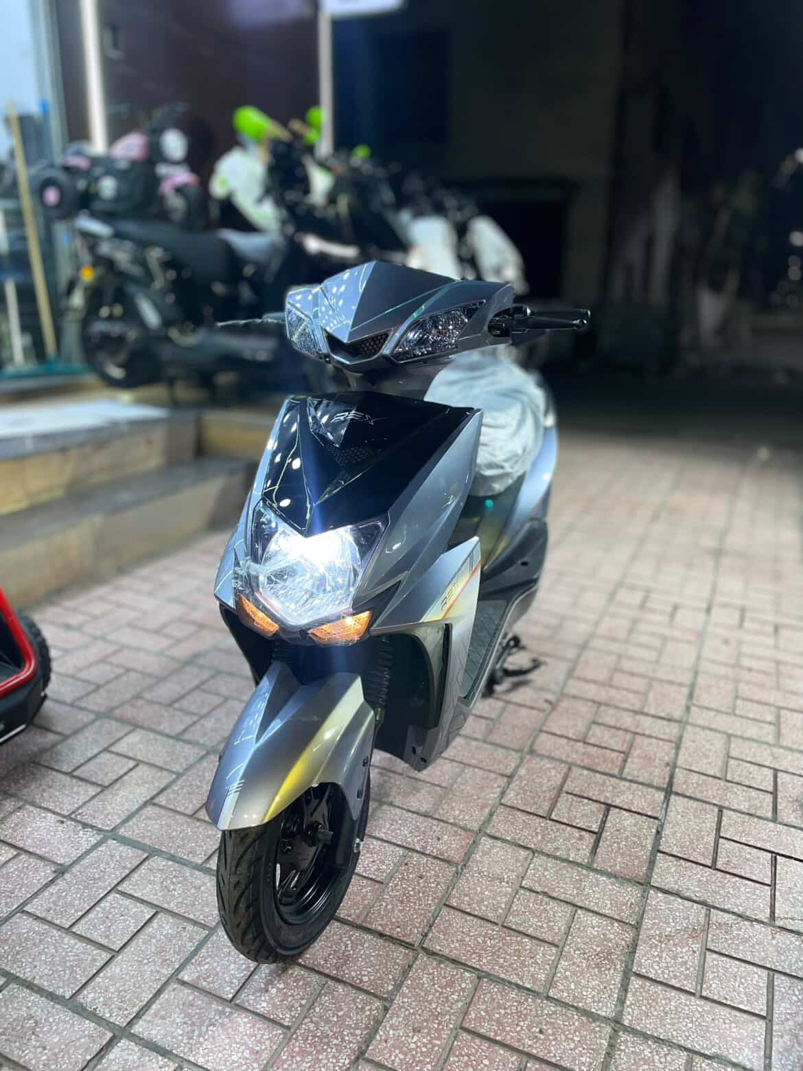 Scooter rex  Batman
